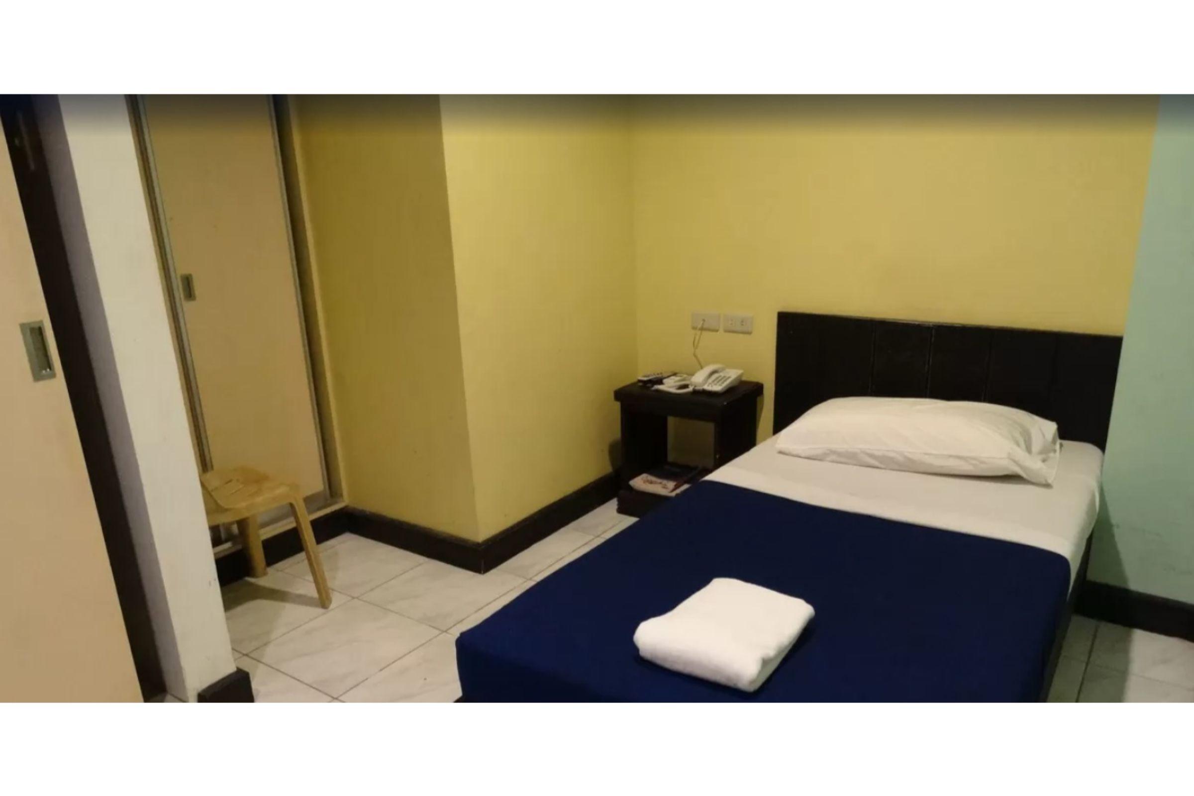 Davao Royal Suites And Residences Exterior foto