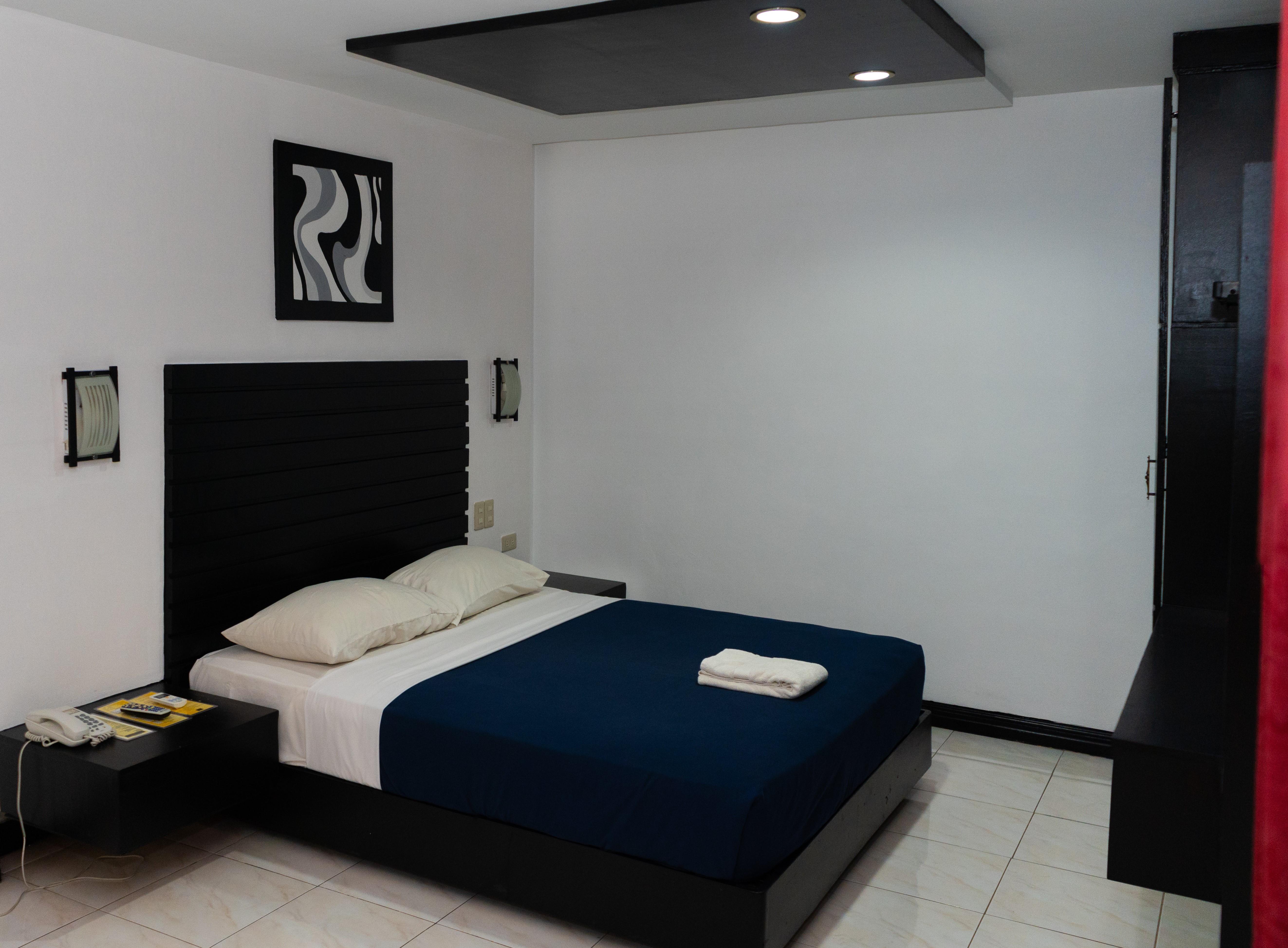 Davao Royal Suites And Residences Exterior foto