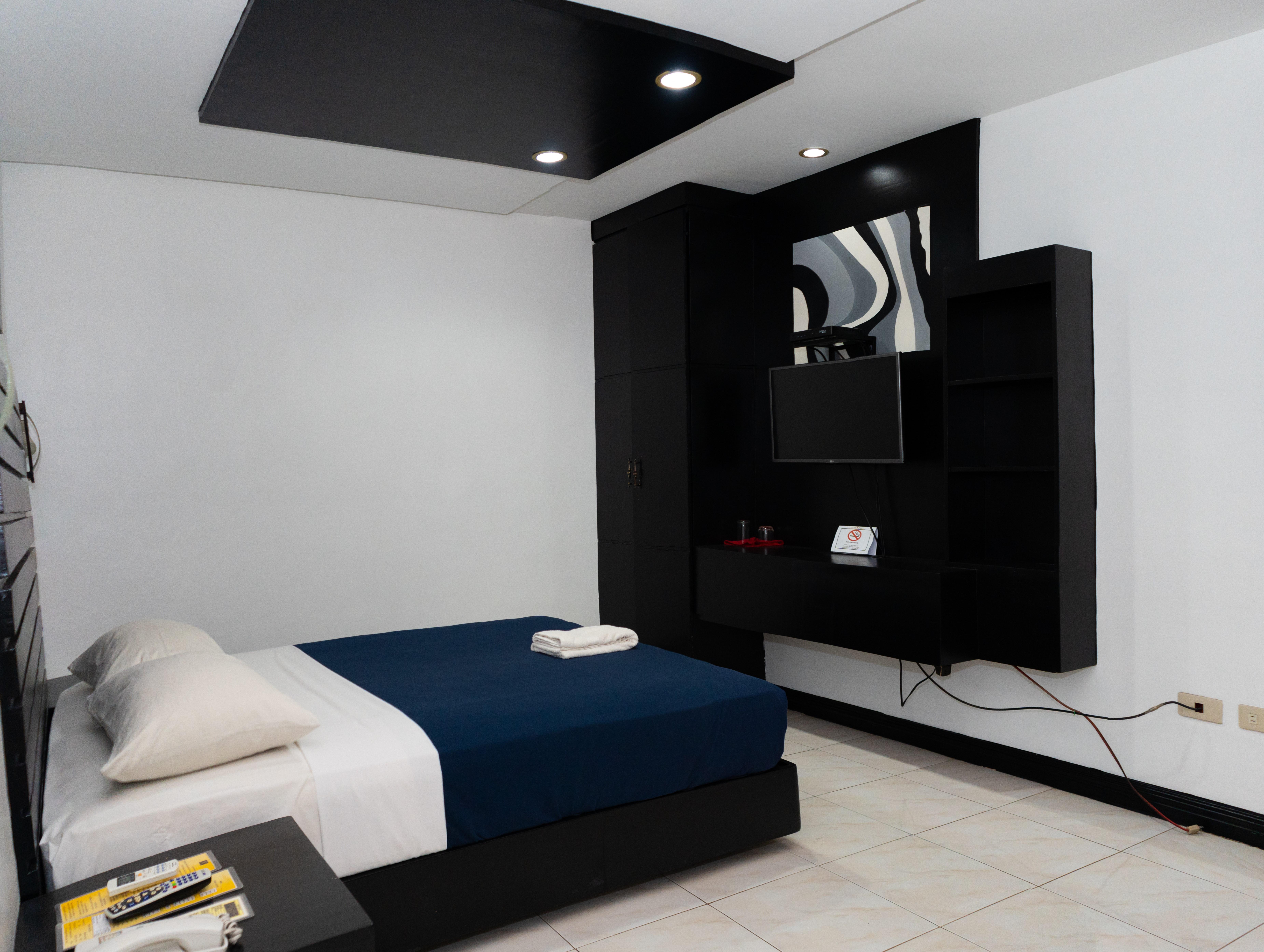 Davao Royal Suites And Residences Exterior foto